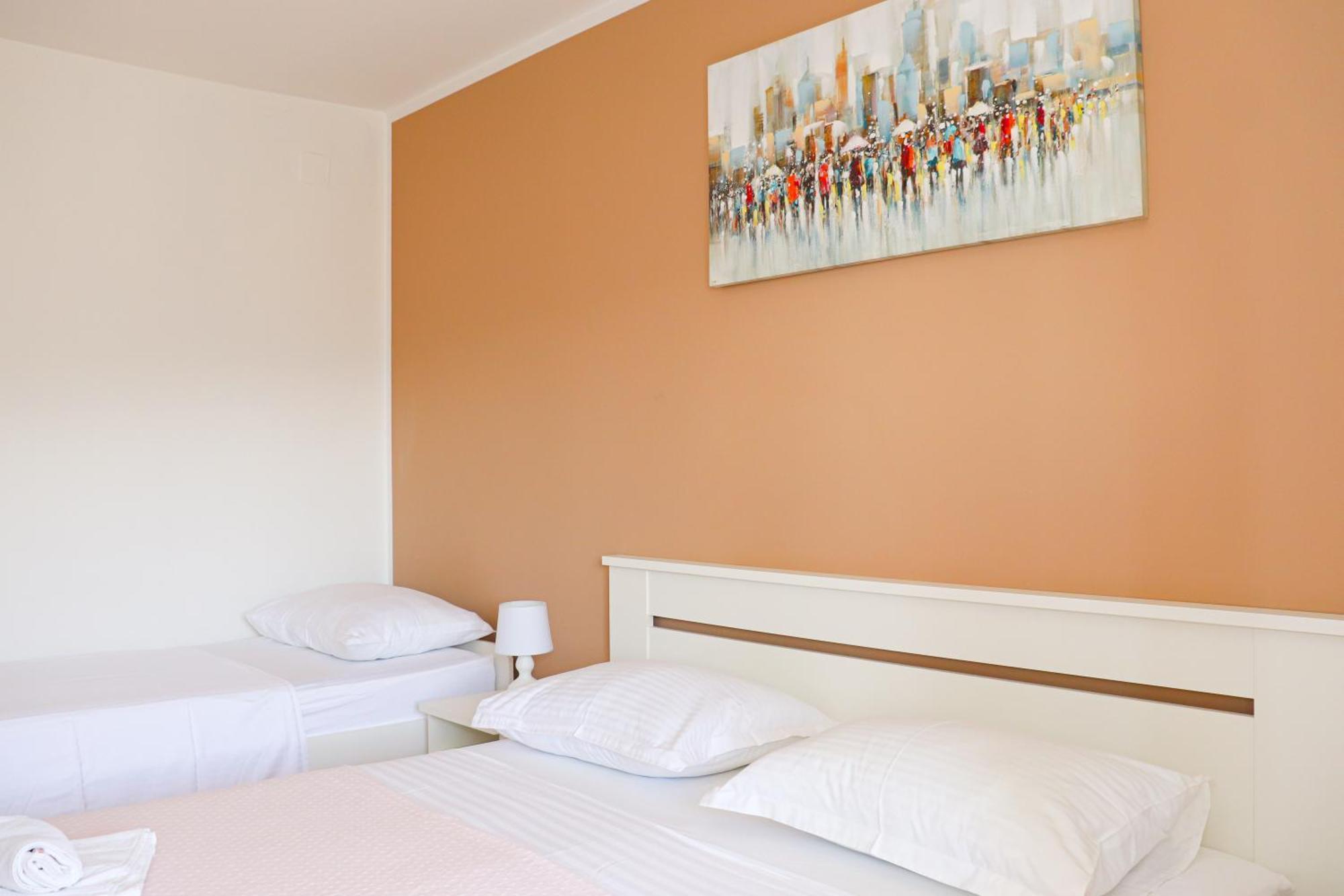 Apartments Ana Stari Grad  Ngoại thất bức ảnh